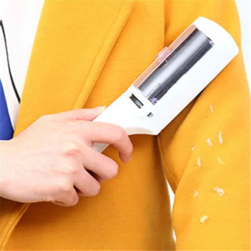Static-Clean Lint Wand