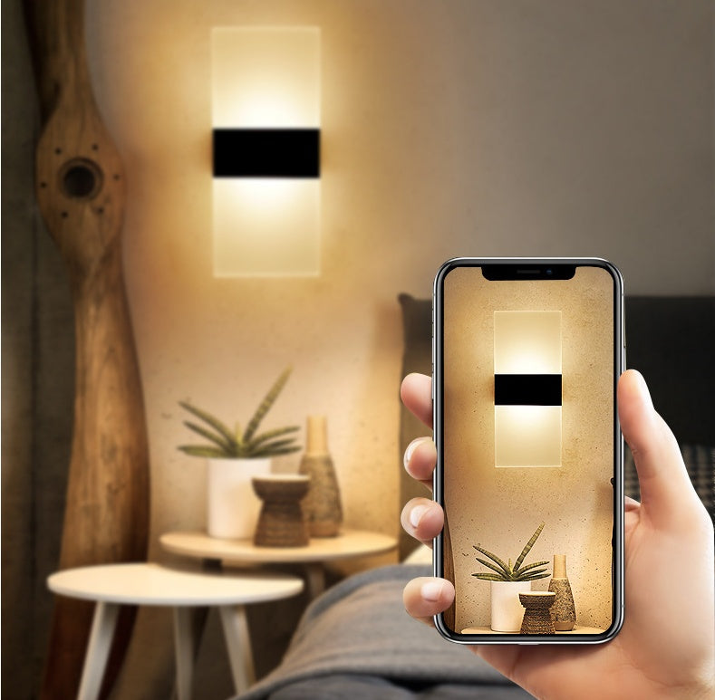 Touch-Sensitive Rechargeable Bedside Lamp