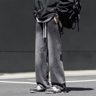 Men’s Frayed Straight-Leg Jeans